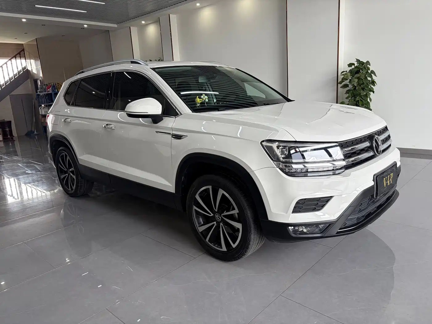 Volkswagen Tharu, миниатюра 3