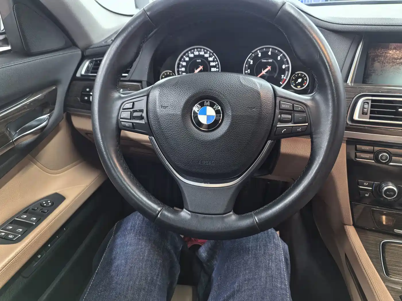 BMW 7 Series 2014 2013 Model 730Li Leading