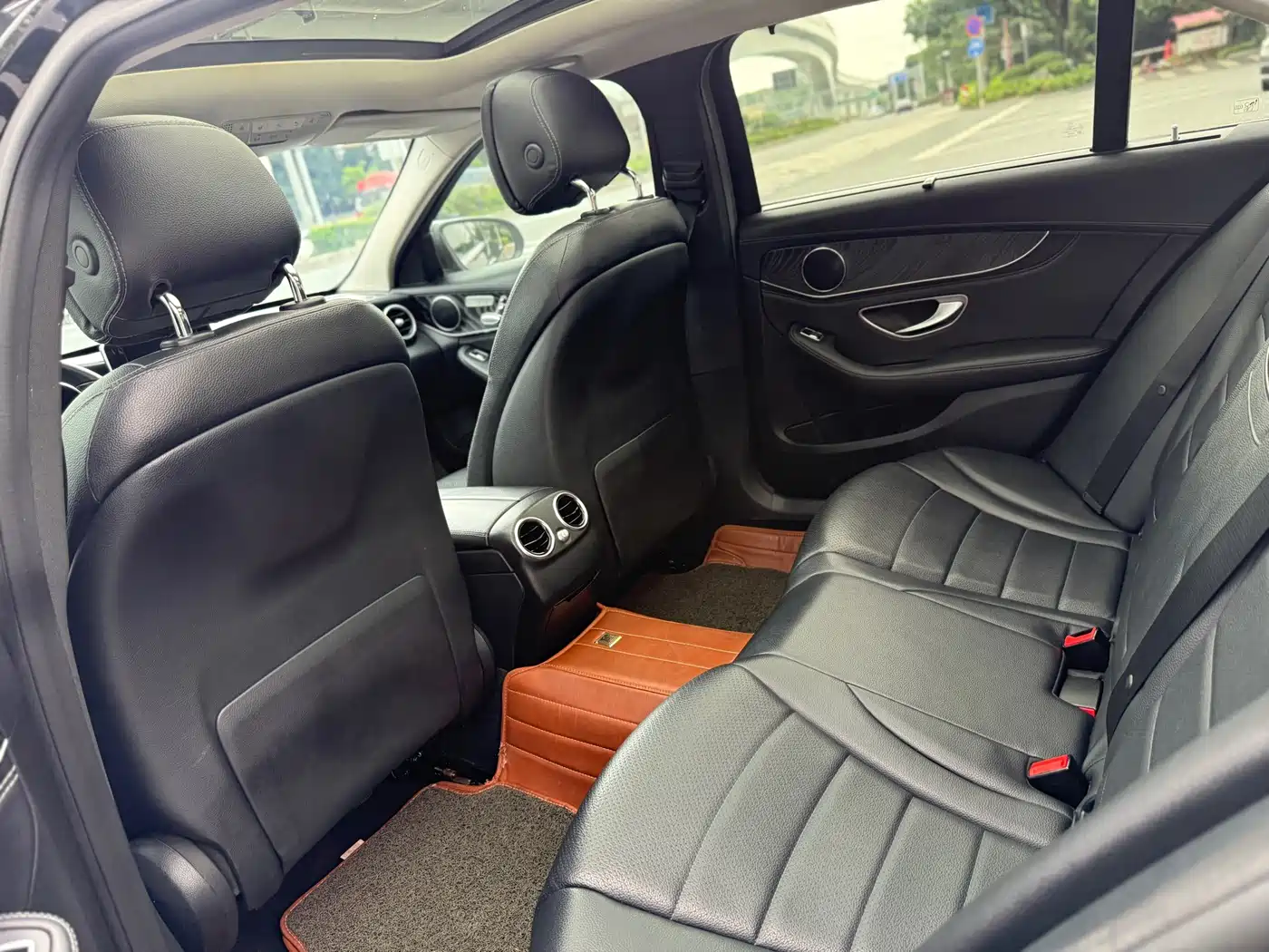 Mercedes-Benz C-Class 2015 C 200 L Sport фото 11