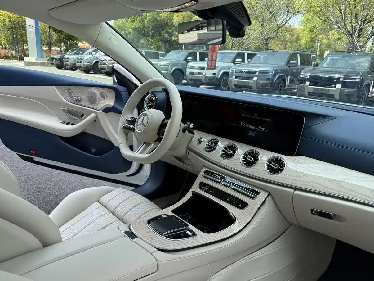 Mercedes-Benz E-Class (Import) 2021 E 260 Coupe фото 5