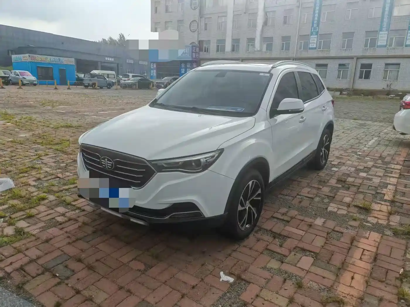 Besturn X40 2019 2019 1.6L Auto Luxury Type China V