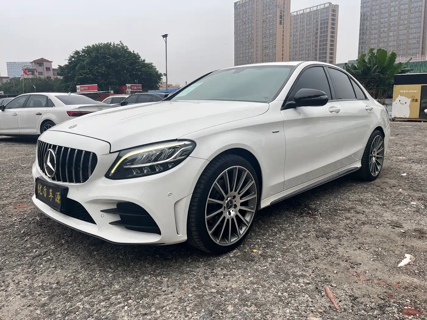 Mercedes-Benz C-Class 2021 C 260 Starry Exclusive Edition фото 3