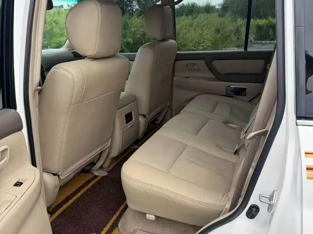 Toyota Land Cruiser 2006 2005 4.7L Automatic GX-R