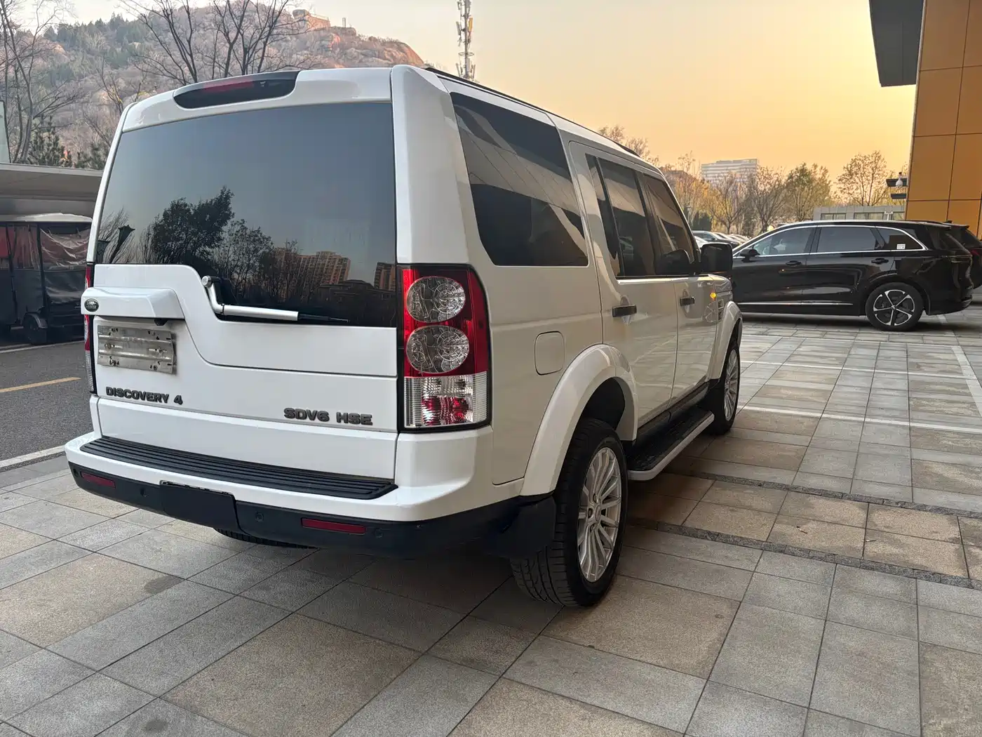Land Rover Discovery 2013 3.0 SDV6 HSE Diesel фото 20
