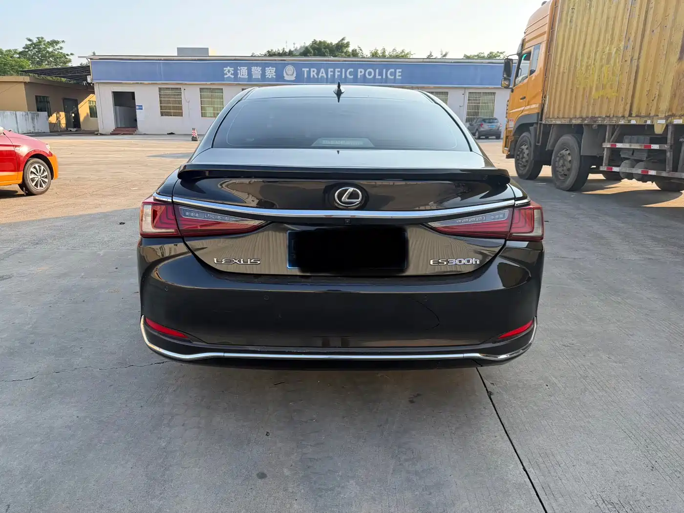 Lexus ES 2018 200 Excellence Edition China V фото 4