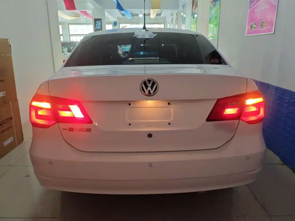 Volkswagen Jetta 2015 Value Edition 1.6L Automatic Comfort фото 4
