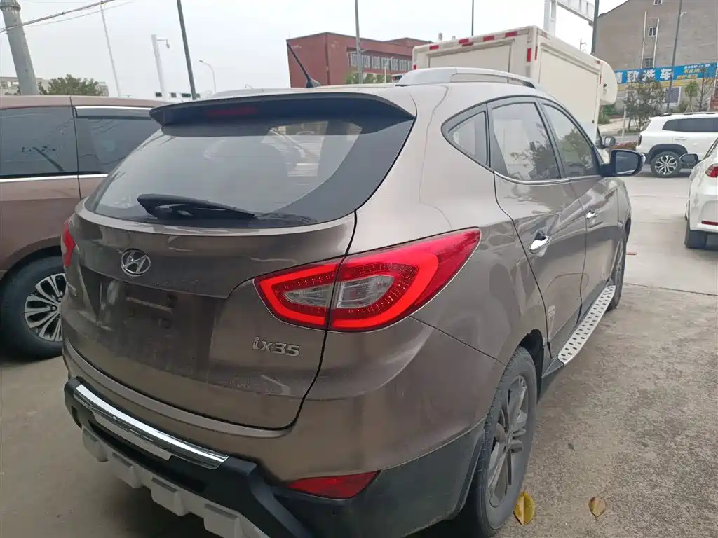 Hyundai Beijing Hyundai ix35 2015 2.0L Automatic 2WD Smart Type China IV фото 7