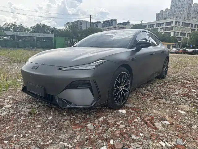  Geely Galaxy Galaxy E8 2024 Model 620km AWD Soaring Dragon Edition
