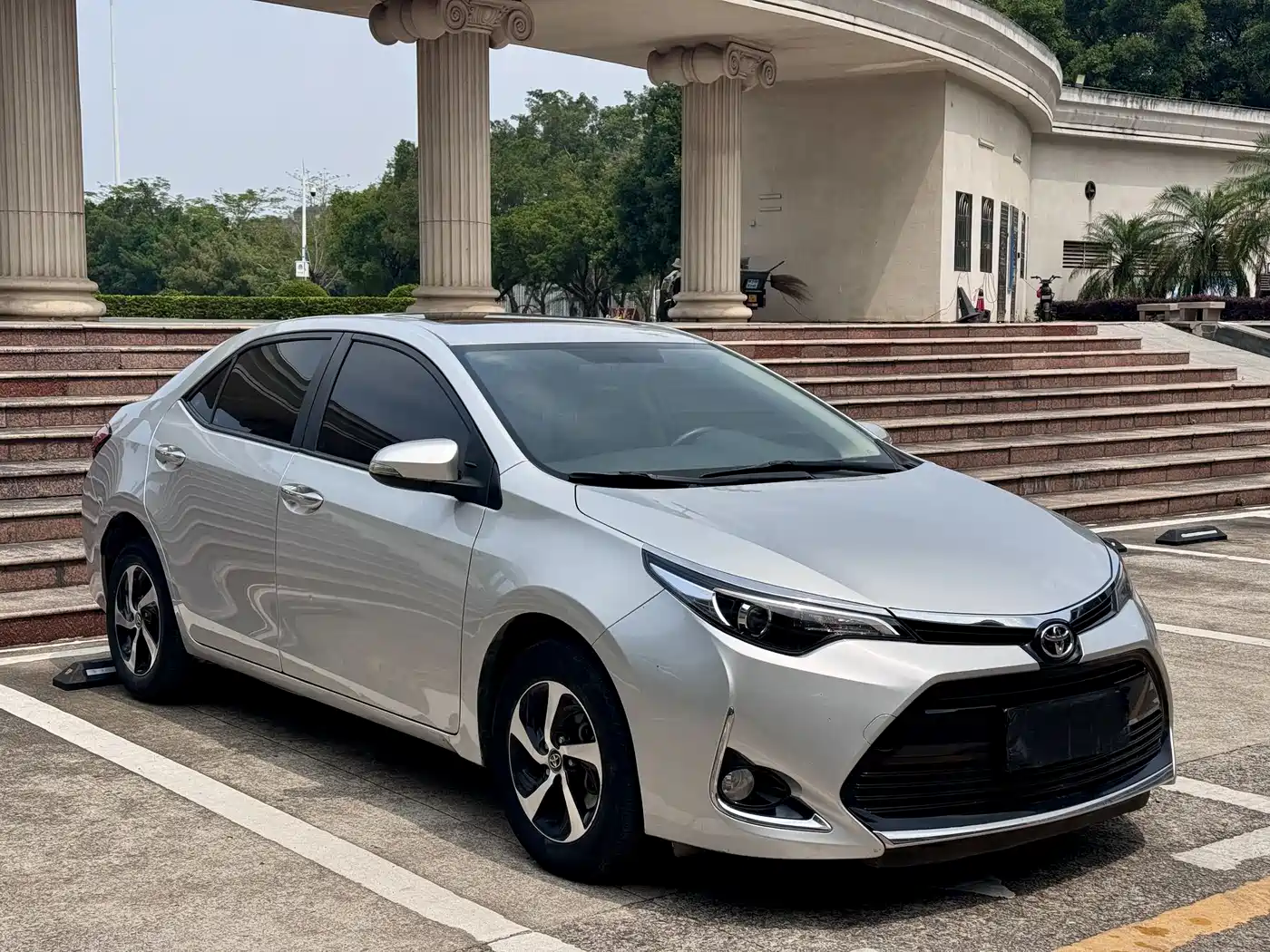 Toyota Levin 2017 Facelift 1.8GS CVT Elite (China V) фото 3