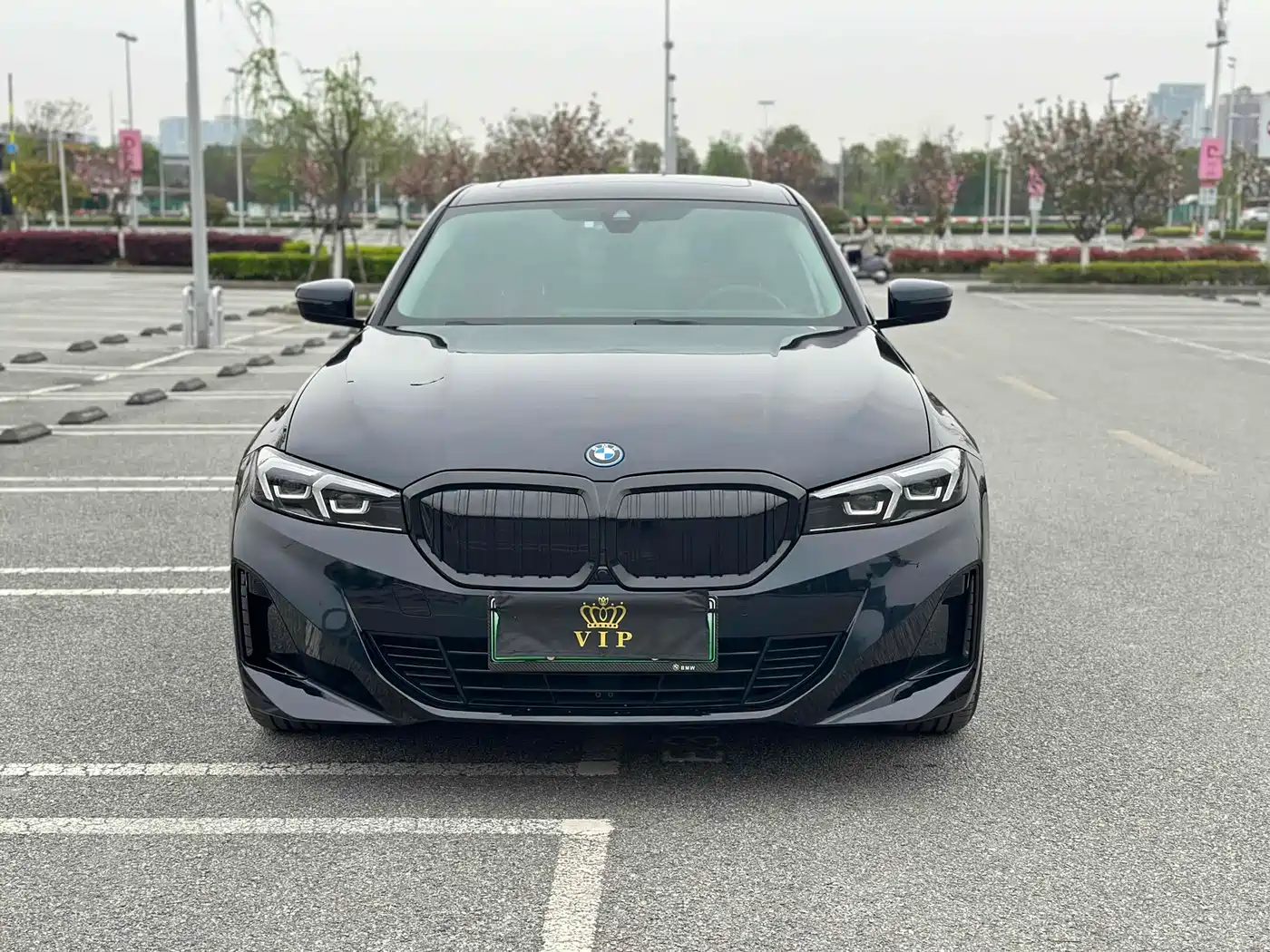 BMW i3 2022 eDrive 35 L фото 2