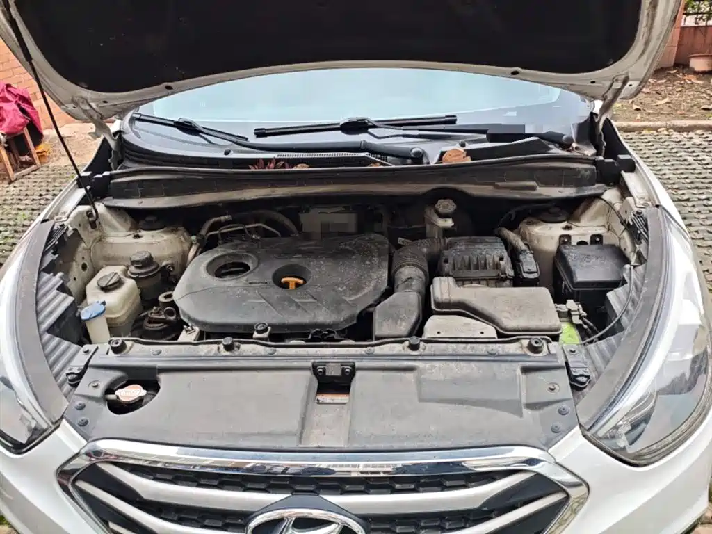 Hyundai Beijing Hyundai ix35 2015 2.0L Automatic 2WD Smart Type China IV фото 10