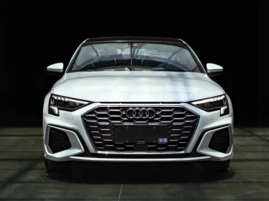 Audi A3 2022 Sportback 35 TFSI Style Sport фото 3