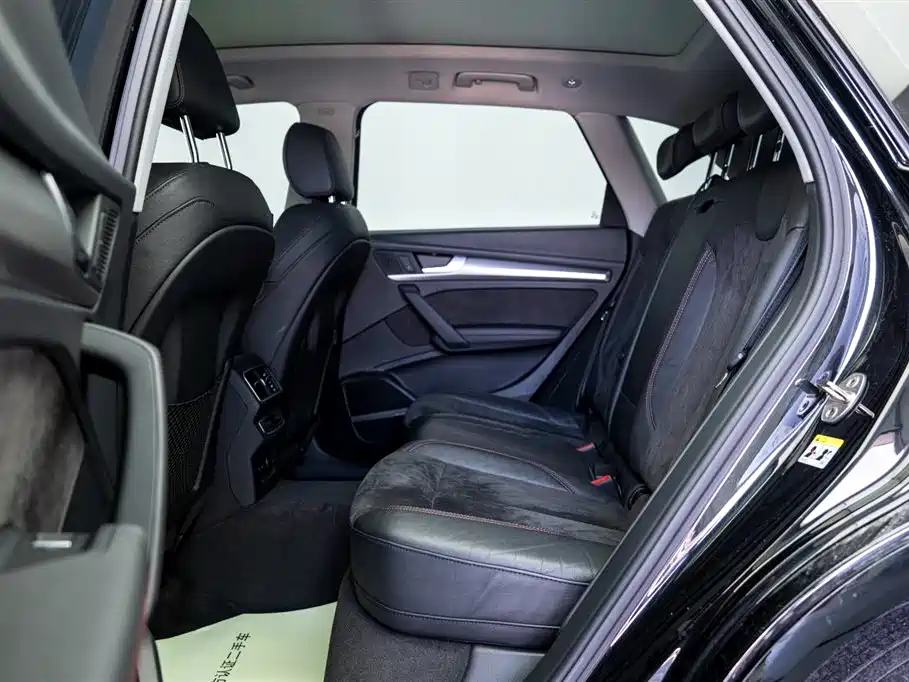 Audi Q5L 2020 45 TFSI Premium Luxury Sport фото 12