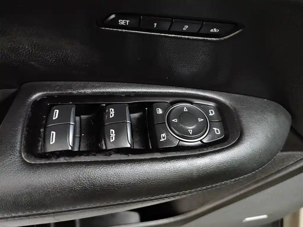 Cadillac XT5 2016 28T AWD Premium Model фото 9