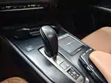 صورة 15 - Lexus UX Electric