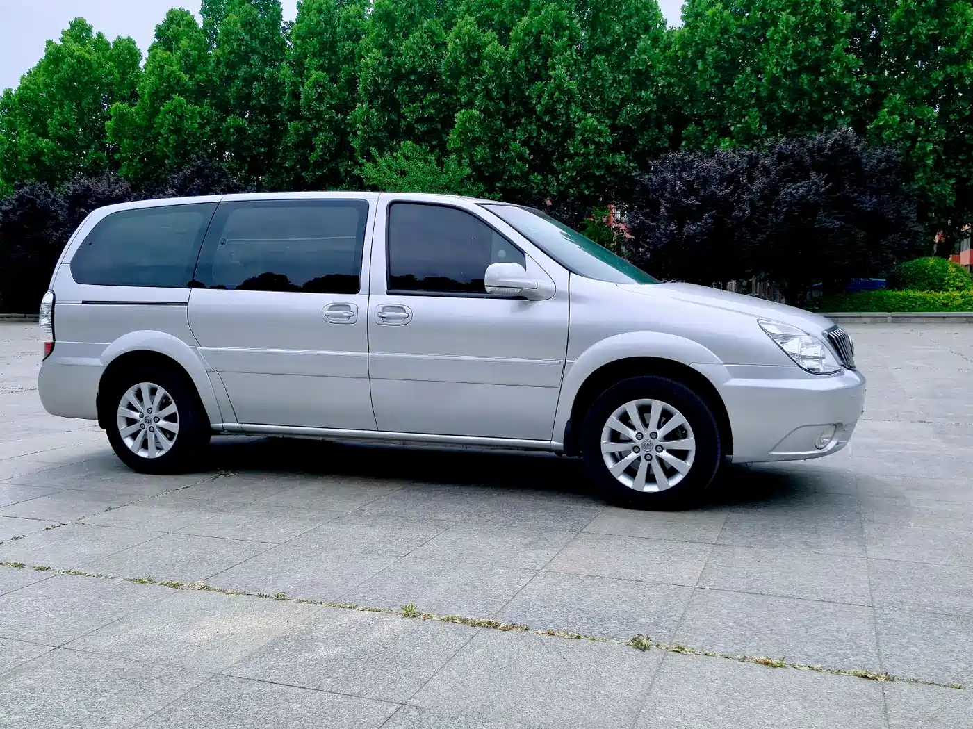 Buick GL8 2014 2.4L Comfort Edition фото 11