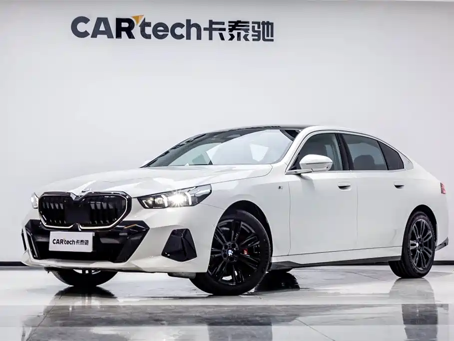 BMW 5 Series 2024 530Li Leading M Sport Package