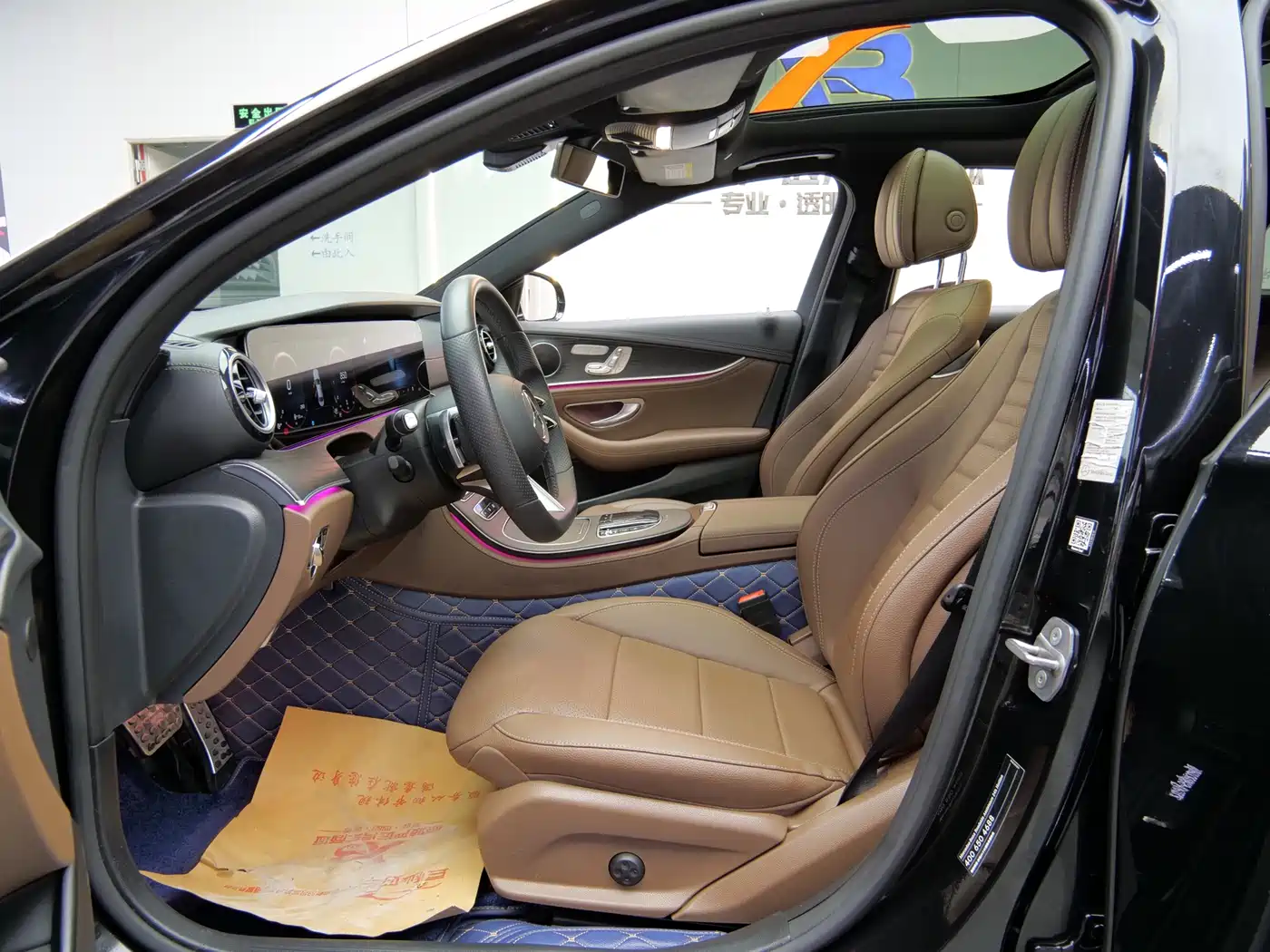 Mercedes-Benz E-Class 2021 E 300 L Sport Fashion фото 6