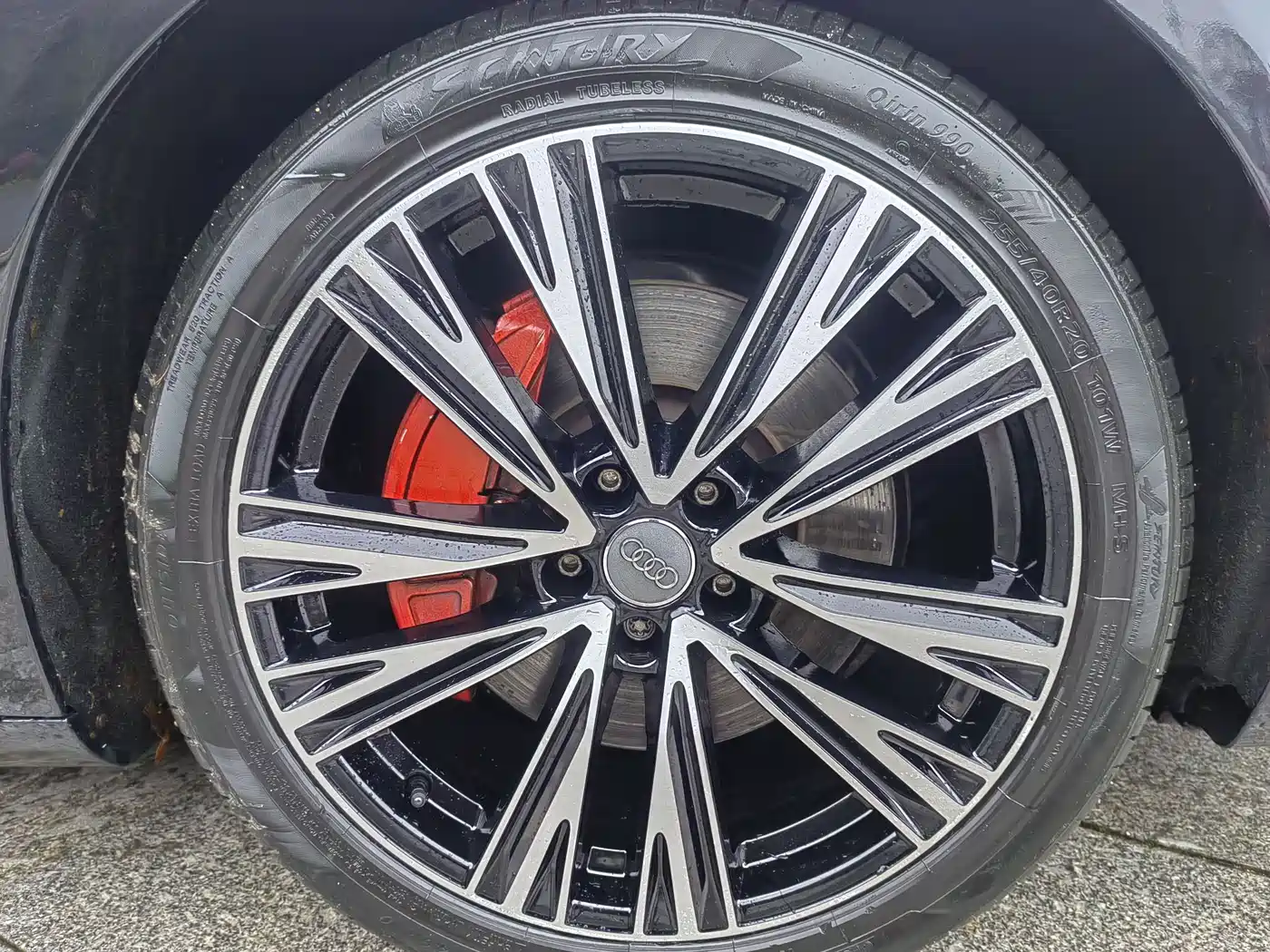 Audi A8 2011 A8L 3.0 TFSI quattro Premium (245kW) фото 19