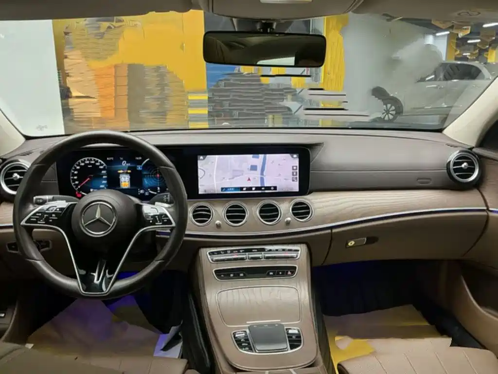 Mercedes-Benz E-Class 2022 Second Facelift E 300 L Fashion фото 9