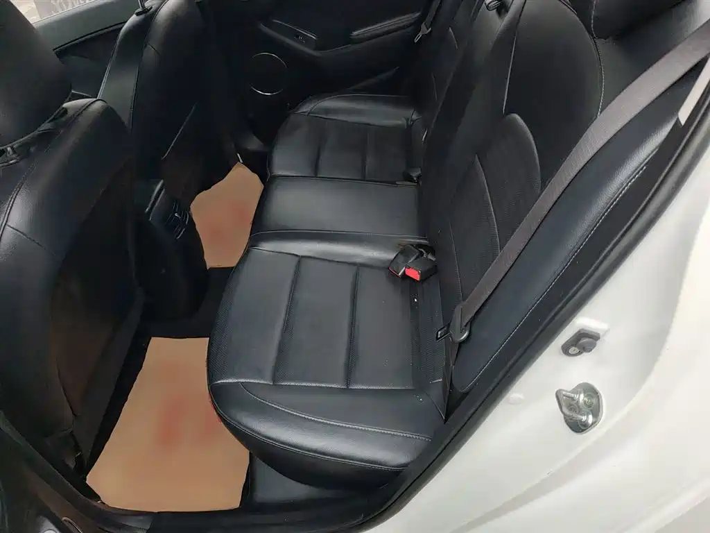 Kia K3 2017 1.6L Automatic 15th Anniversary Special GLS фото 17