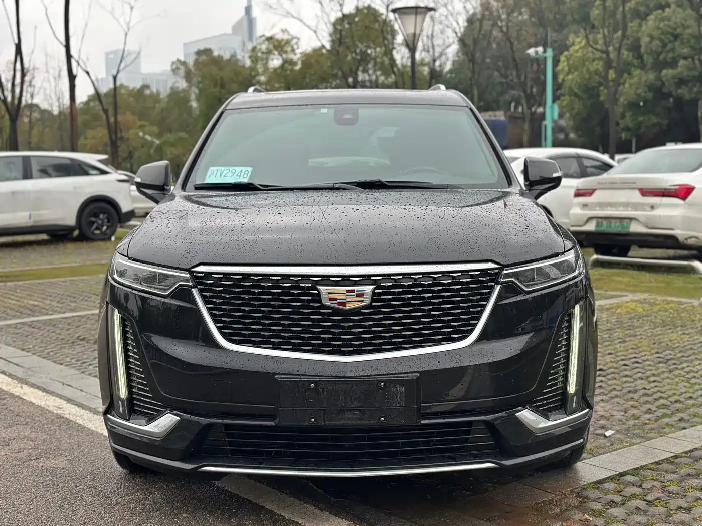 Cadillac XT6 2020 28T 6-Seater 4WD Luxury Model фото 2