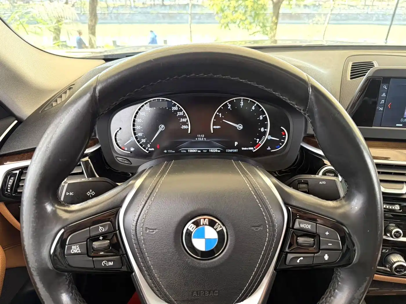 BMW 5 Series 2018 528Li Launch Special Edition фото 11
