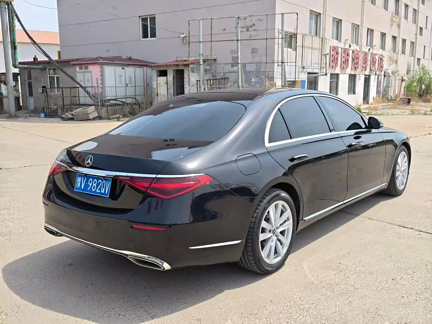 Mercedes-Benz S-Class 2023 Model S 400 L Business Edition фото 9