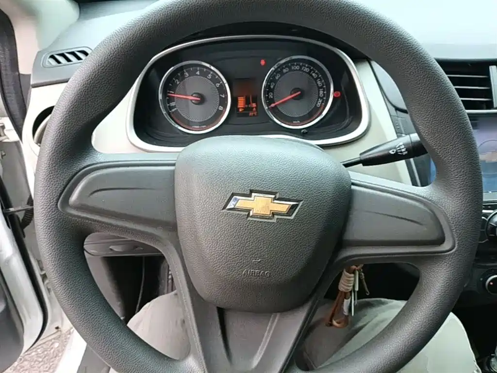 Chevrolet Sail 2015 Sail 3 1.3L Manual Cozy Edition фото 11