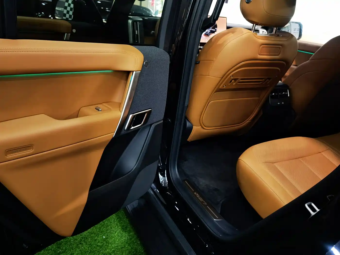 iCAR V27 2026 2026 200KM AWD Falcon 500