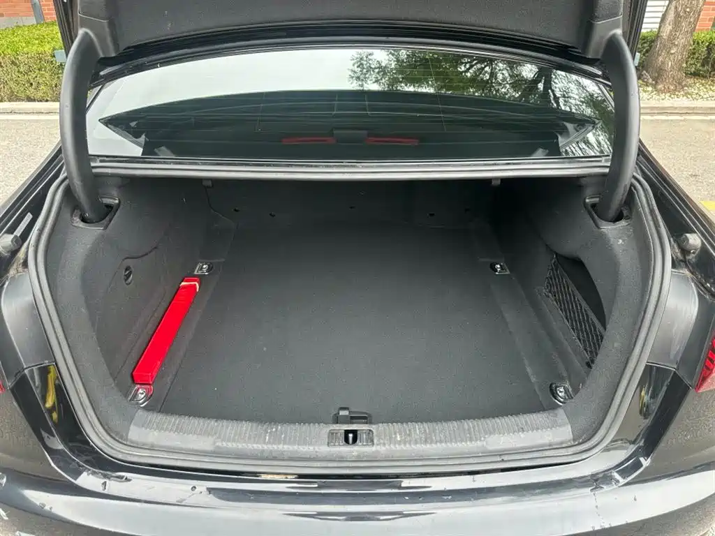 Audi A6L 2016 TFSI Comfort фото 16