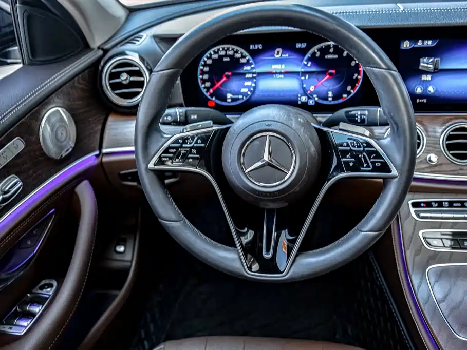 Mercedes-Benz E-Class 2022 E 300 L Luxury фото 8