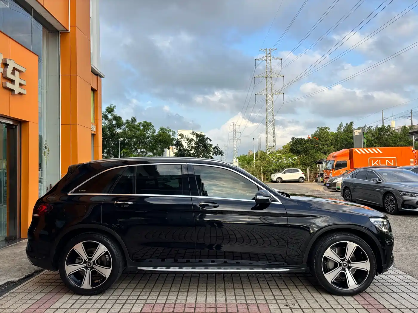 Mercedes-Benz GLC 2020 Facelift GLC 300 L 4MATIC Luxury фото 8