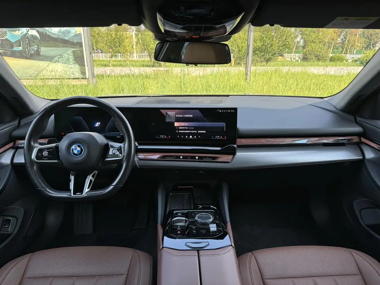 2026 BMW i5