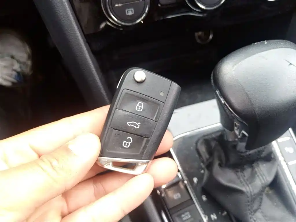 Volkswagen Tiguan L 2019 330TSI Auto 2WD Smart Luxury Edition China V фото 17