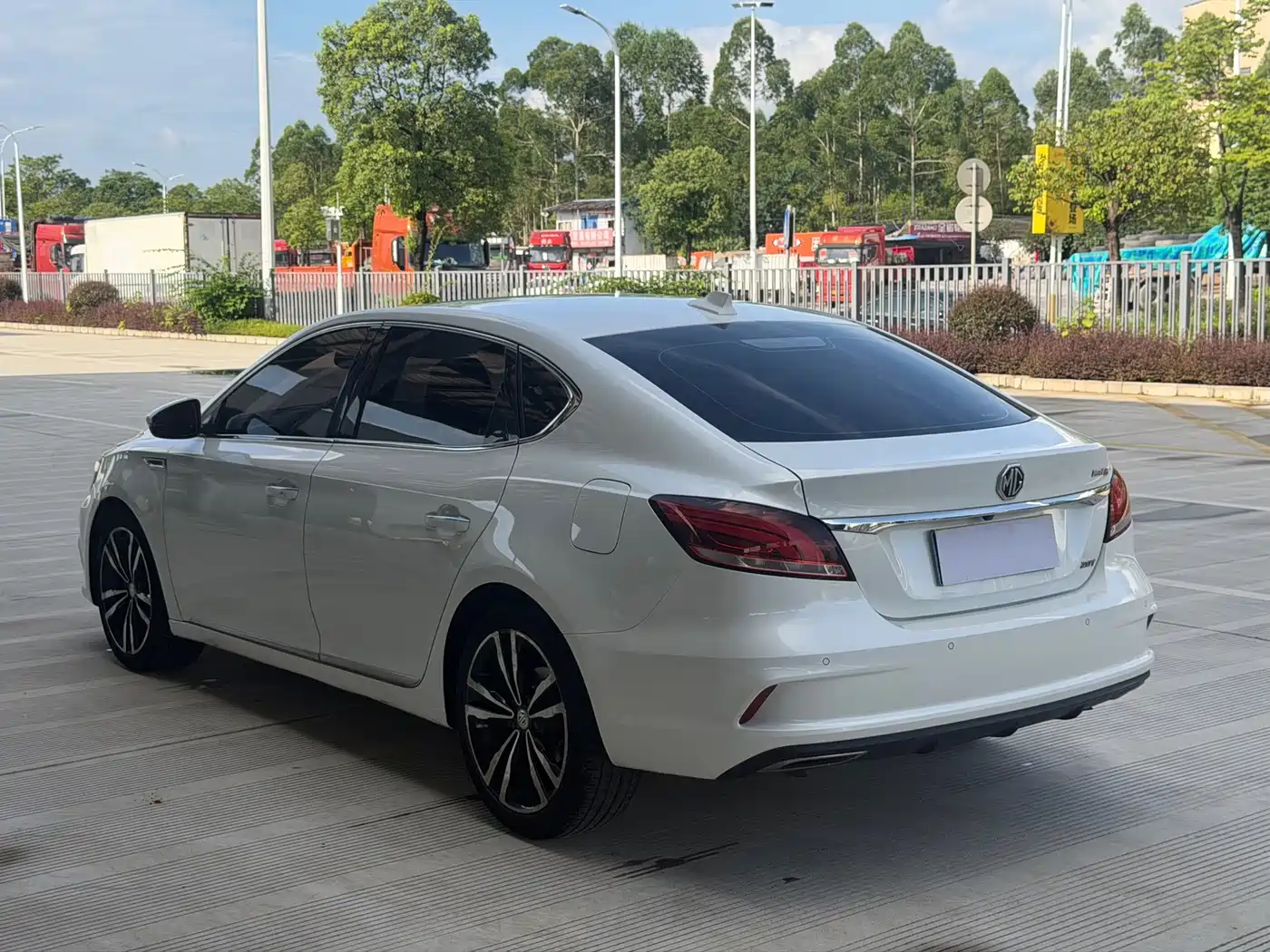 MG MG6 2018 2017 20T Automatic Trophy Premium Internet Edition China V