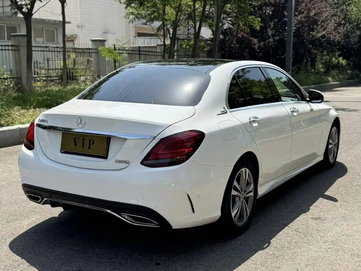 Mercedes-Benz C-Class 2021 C 200 L Dynamic Sport Edition фото 17