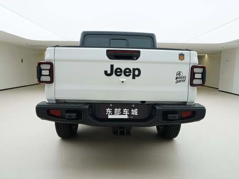 Jeep Gladiator 2023 2022 3.6L Pioneer Edition