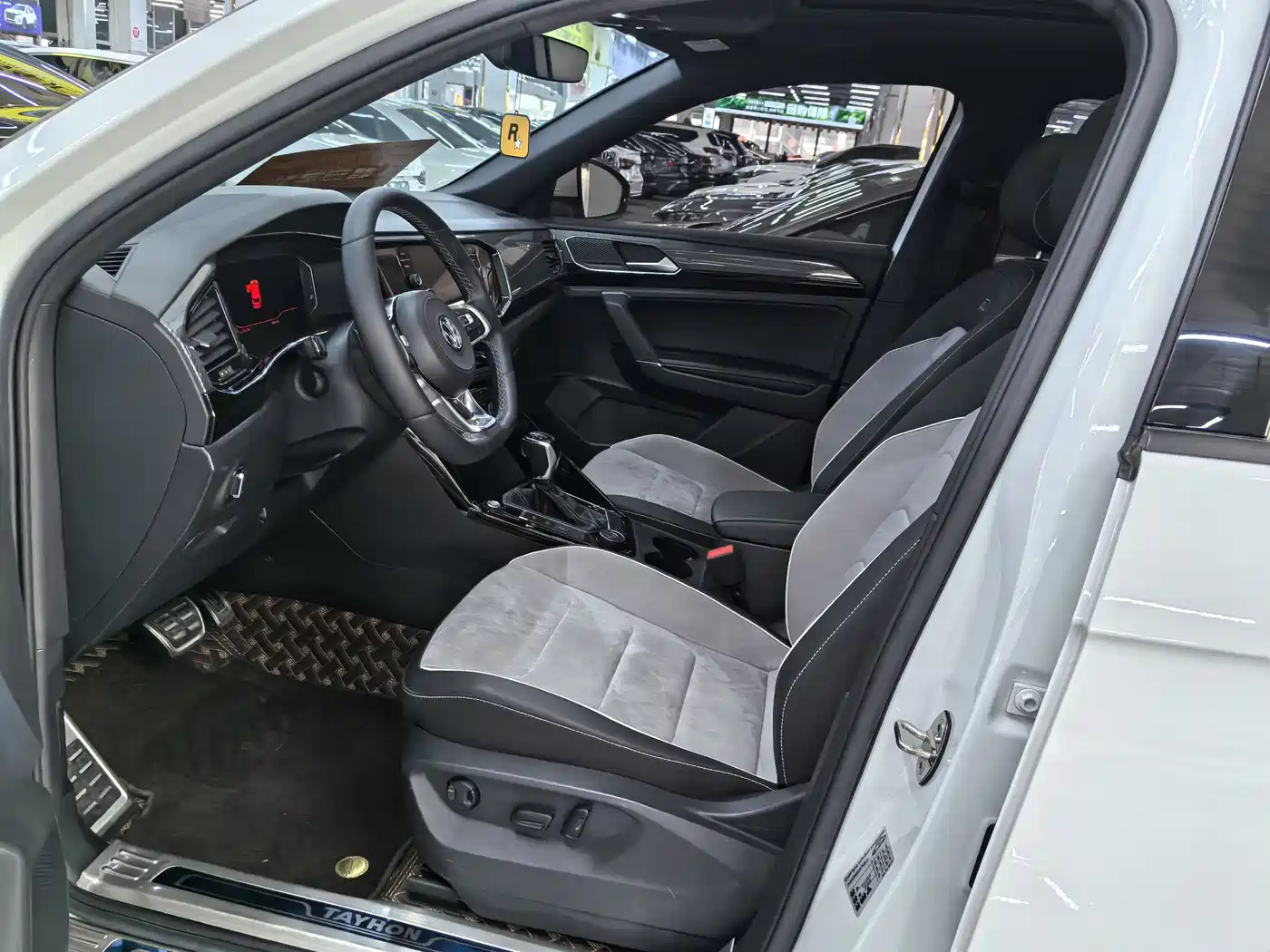 Volkswagen Tayron 2019 380TSI 4WD R-Line China VI фото 7