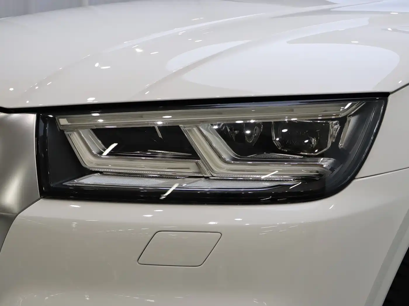 Audi Q5L 2020 40 TFSI Prestige Fashion фото 9