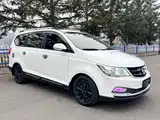 Фото 3 - Baojun 730