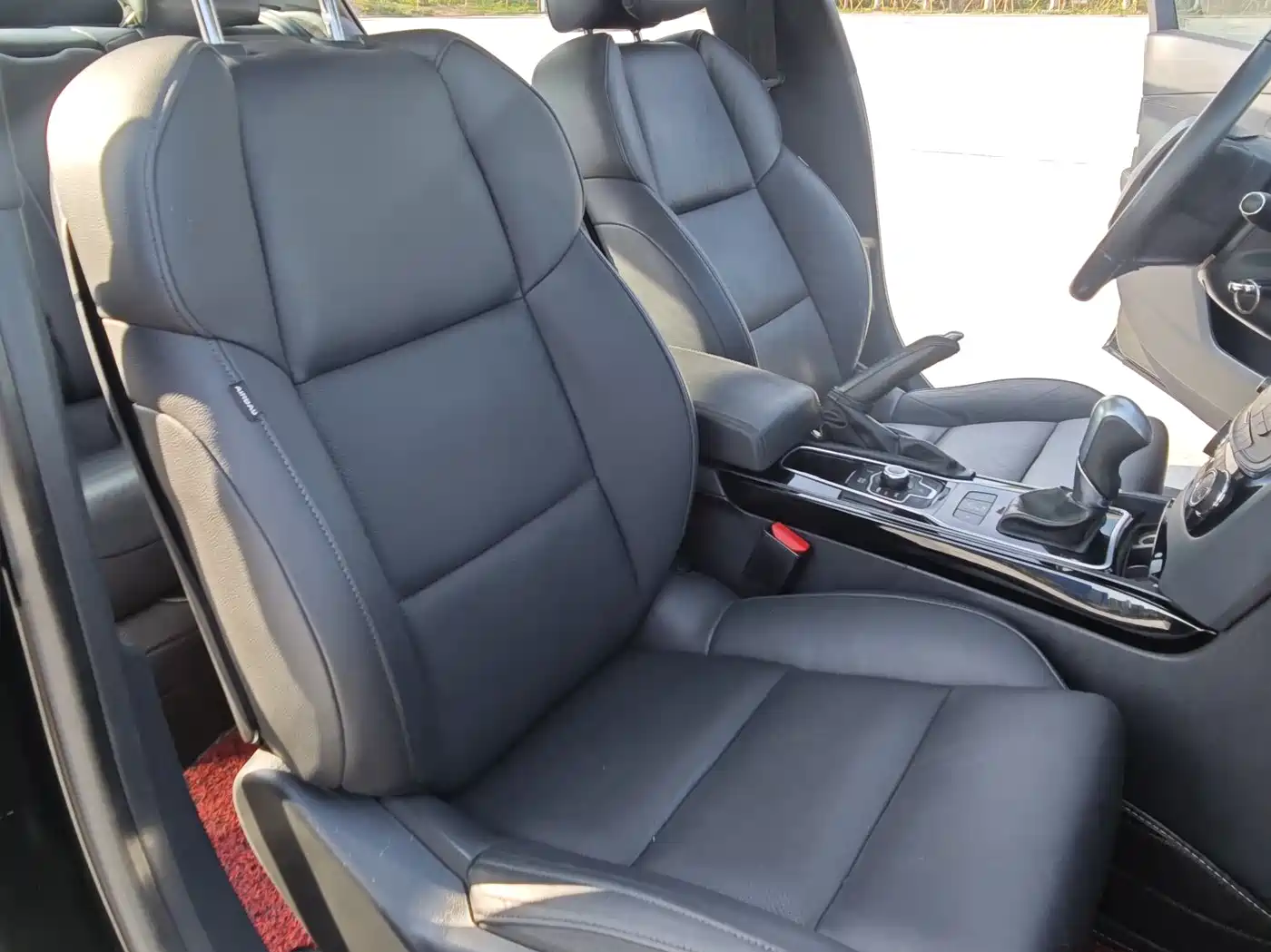 Peugeot 508 2012 2.3L Automatic Smart Edition фото 13
