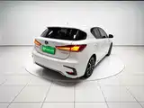 Фото 7 - Lexus CT
