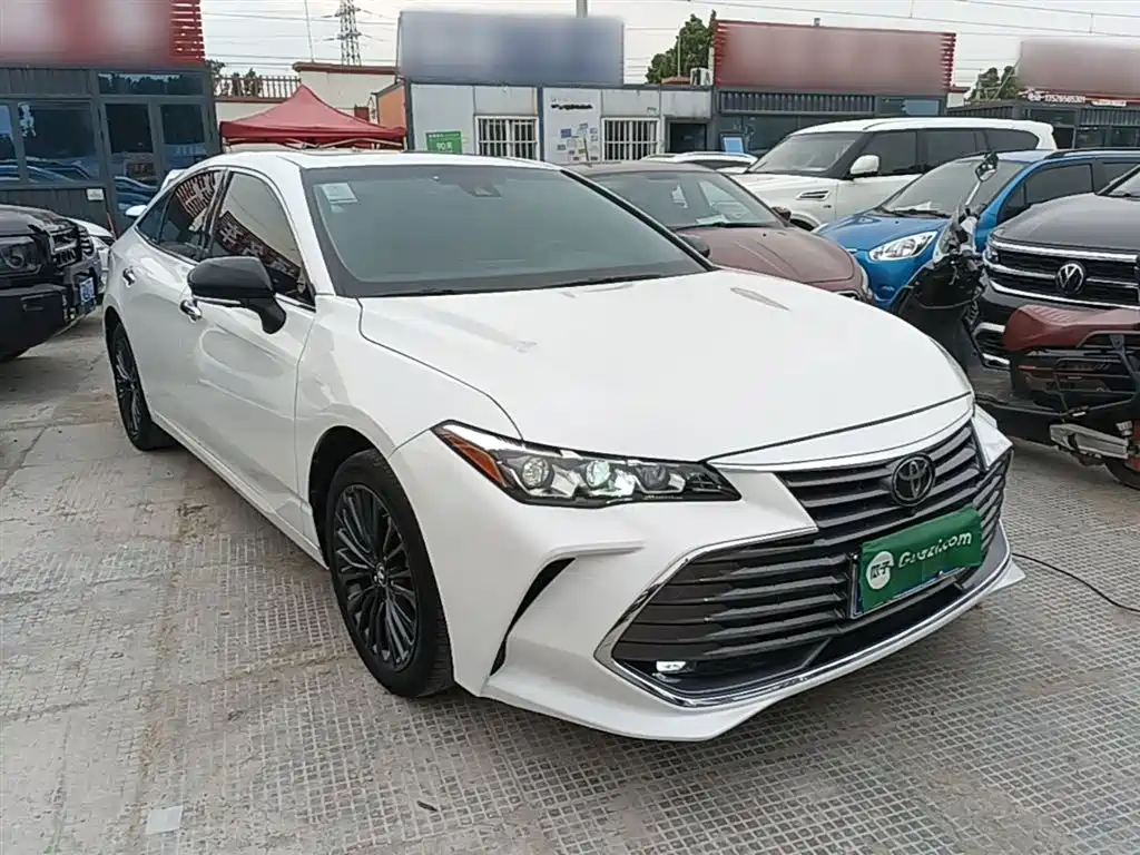 Toyota Avalon 2019 2.0L XLE Premium Edition (China VI) фото 4