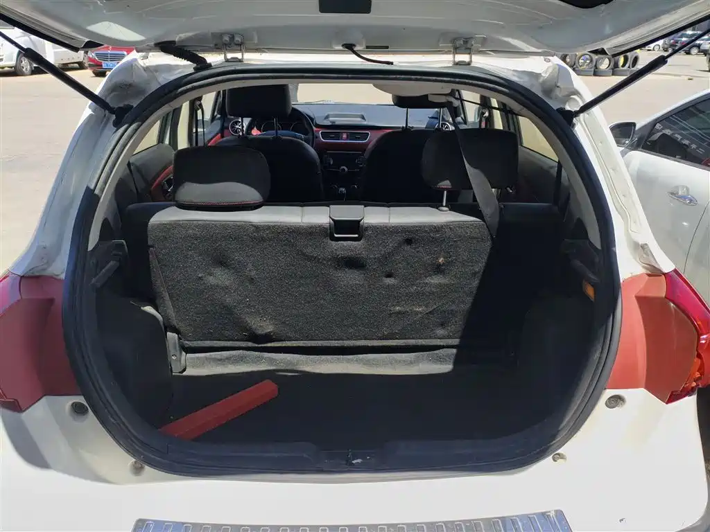 Haval H1 2015 1.5L Manual Urban фото 19