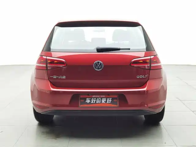 Volkswagen Golf 2014 1.6L Automatic Comfort — фото 4