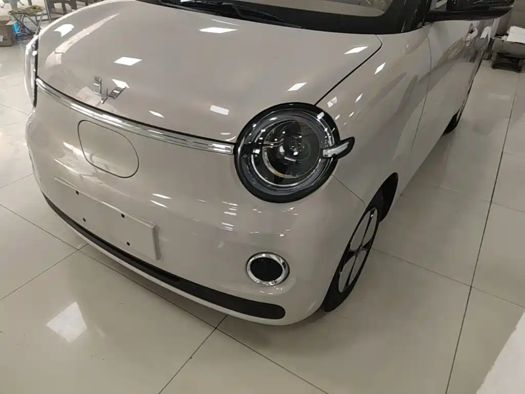 Wuling Motors Hongguang MINIEV 2026 2025 Premium Edition