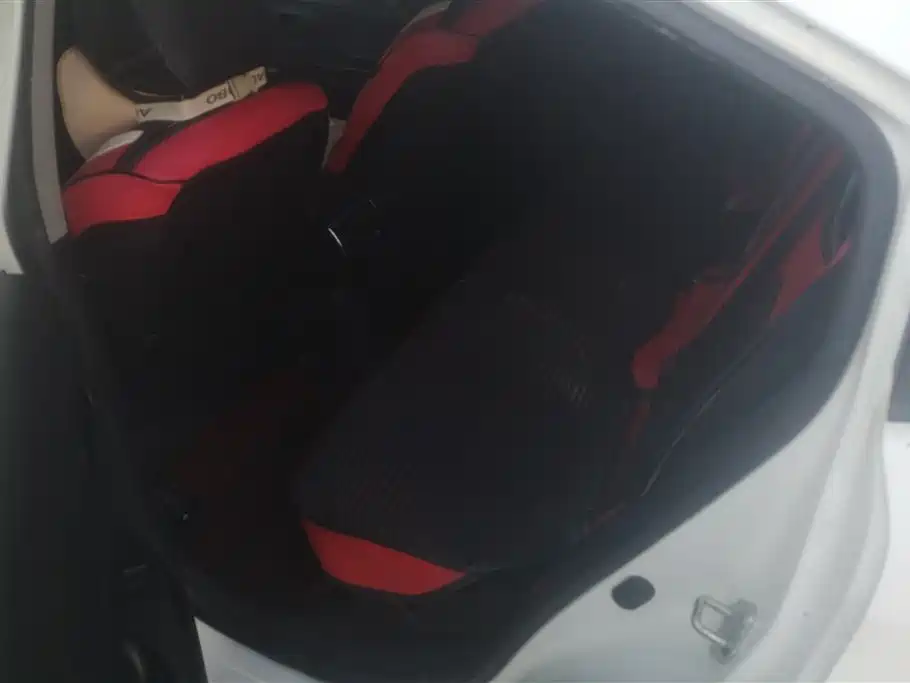 Toyota Vios 2017 1.3L Manual Advance фото 11