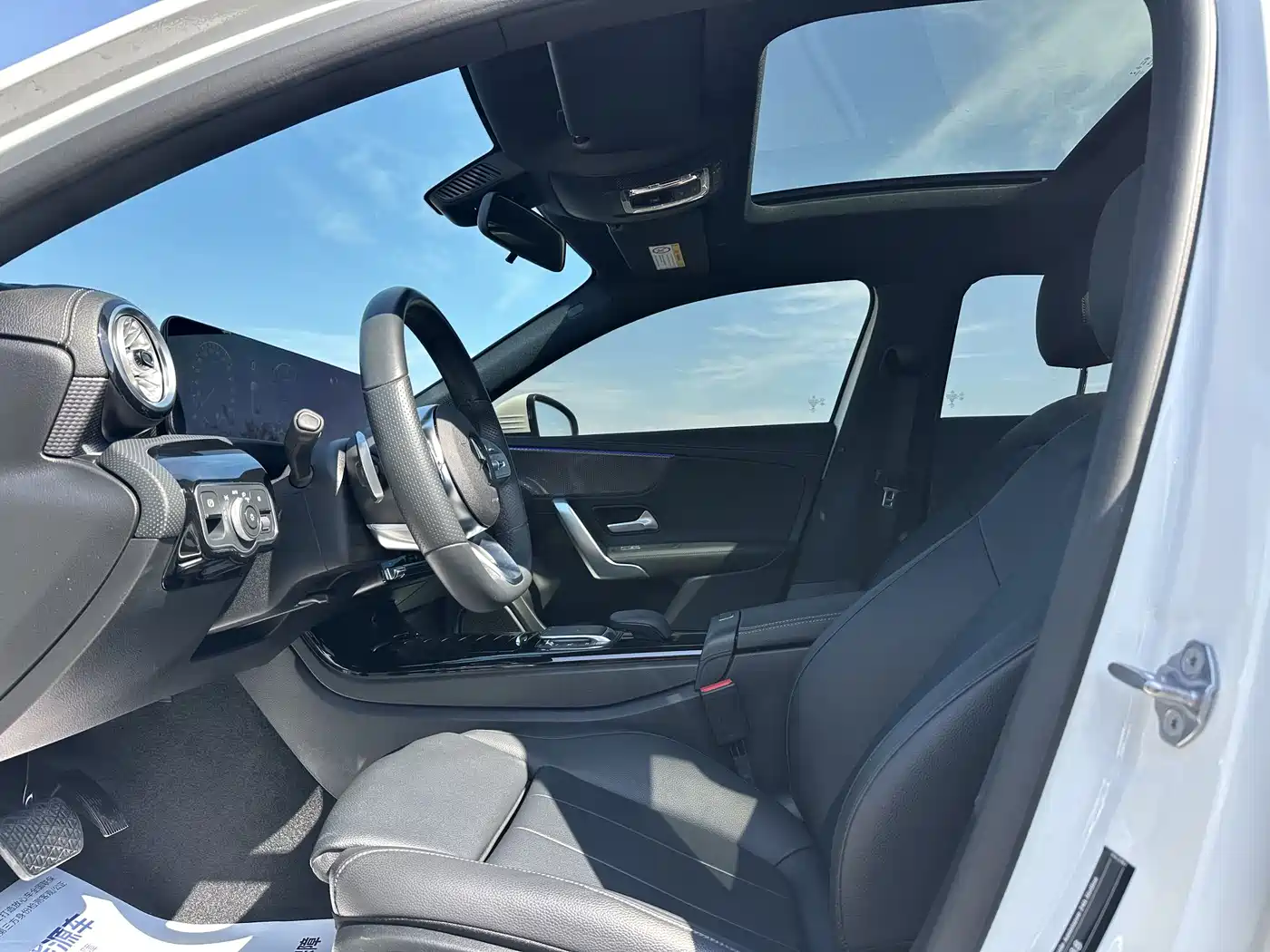 Mercedes-Benz A-Class 2022 A 200 L Sport Sedan Style фото 4