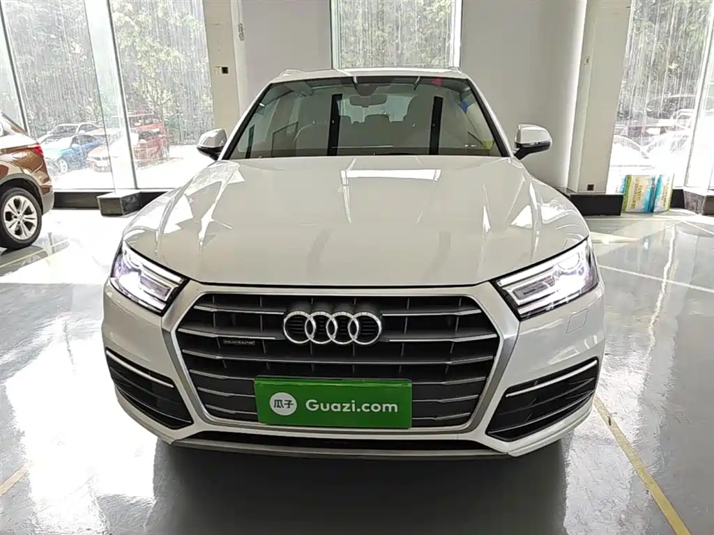 Audi Q5L 2018 40 TFSI Premium Progressive China VI фото 3